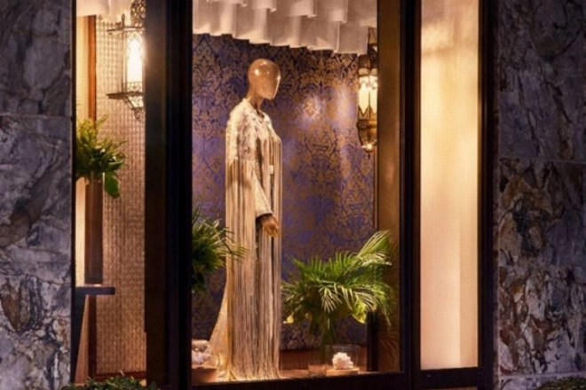 Pour le Fashion Tea time inaugural, Albert Oiknine présentera ses créations Haute Couture sur le tapis rouge du Patio du Royal Mansour Casablanca.