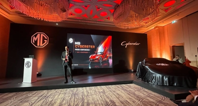 Ayoub Benabdallaoui, Directeur de marque MG Motor Maroc lors de la conférence de presse du lancement du nouveau MG Cyberster le 21 mai 2026 à Casablanca.