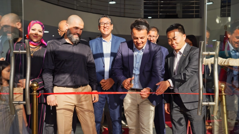 Le DG de Geely Maroc Sébastien Nicolas inaugure un nouveau site à Oujda.