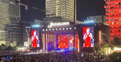 Robbie Williams fait chavirer Casablanca pour le coup d'envoi de Jazzablanca 2026.