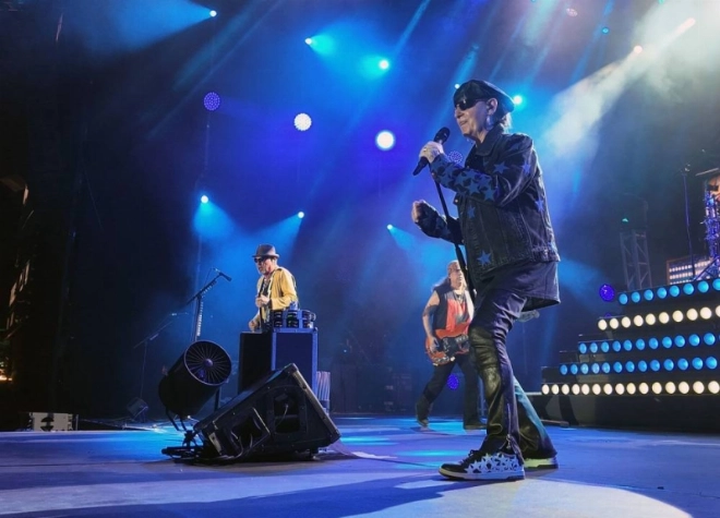 Le groupe mythique de hard rock allemand Scorpions a livré samedi 4 juillet un show explosif sur la scène Anfa Park- Jazzablanca 2026.