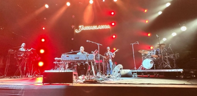 Le claviériste, flûtiste et chanteur américain Brian Jackson a illuminé la scène 21 à Jazzablanca 2026.