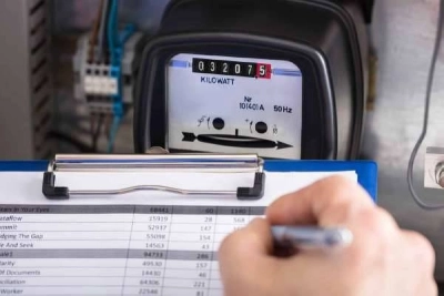 Hausse des factures en été : la SRM-RSK explique les règles de facturation et appelle à une consommation responsable.