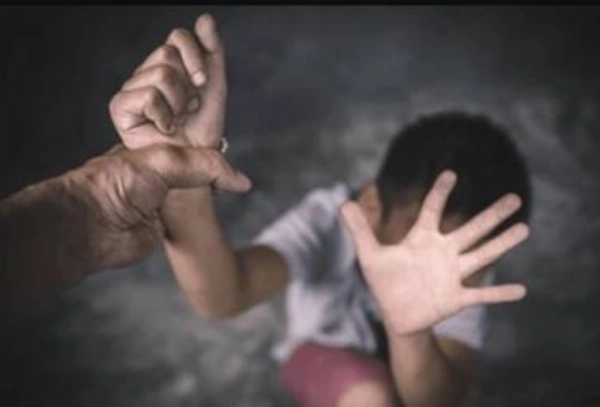 9 ans, tué et le corps mutilé...