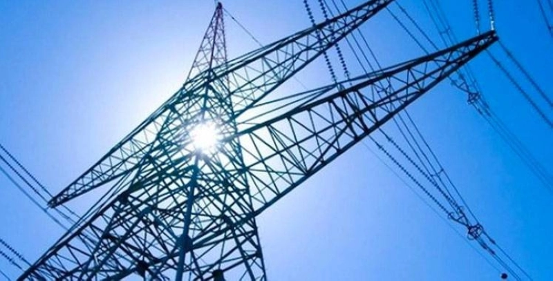 La production électrique nationale a progressé de 1,6% au premier semestre 2026, tandis que la consommation a augmenté de 8,4%, entraînant une hausse de 34,6% des importations d’électricité.