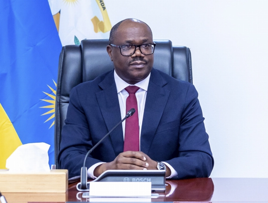 The swearing-in ceremony was presided over by Prime Minister Justin Nsengiyumva. The swearing-in ceremony was presided over by Prime Minister Justin Nsengiyumva.