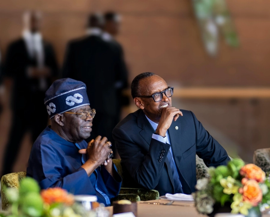 Kagame and Tinubu discussed on bilateral relations, intra-African trade and defence cooperation. Kagame and Tinubu discussed on bilateral relations, intra-African trade and defence cooperation.