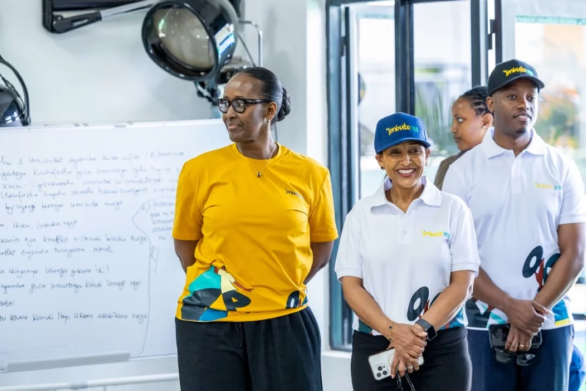 First Lady and other officials during a guided tour of the newly inaugurated hub in Bugesera First Lady and other officials during a guided tour of the newly inaugurated hub in Bugesera