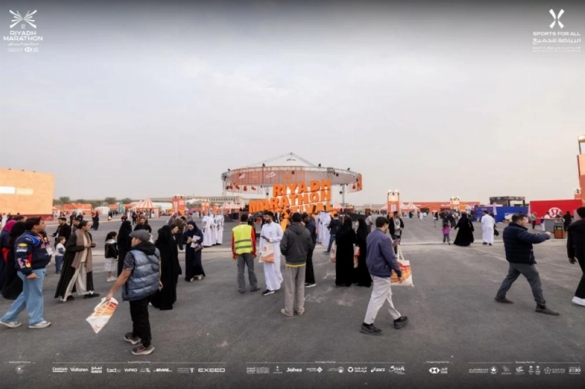 لقد حول مهرجان ماراثون الرياض الحدث إلى احتفال عام لمدة أربعة أيام، وبلغ ذروته في يوم السباق. (X @@SportsforAll_sa)