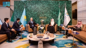 Saudi Minister of Energy Prince Abdulaziz bin Salman and Minister of Foreign Affairs Prince Faisal bin Farhan meet with Kazakhstan’s Energy Minister Yerlan Akkenzhenov and Foreign Minister Yermek Kosherbayev in Riyadh on Tuesday.