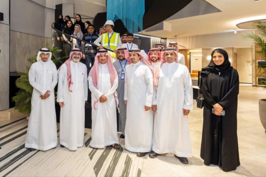 Minister of Tourism Ahmed Al-Khatib visits Madinah as part of his “on-site visit” "Spirit of Ramadan."