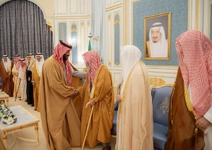 Crown Prince receives Ramadan well-wishers at Al-Yamamah Palace