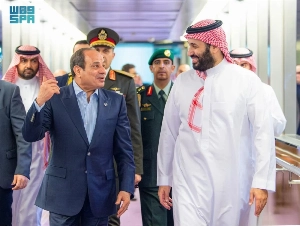 Saudi Crown Prince and Prime Minister Mohammed bin Salman sees off Egyptian President Abdel Fattah el-Sisi at King Abdulaziz International Airport in Jeddah on Monday.