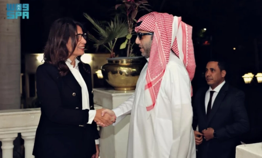 Turki Alalshikh meets Egypt’s culture minister in Cairo