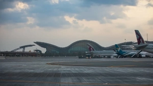 Hamad International Airport announces Qatar airspace closure will continue