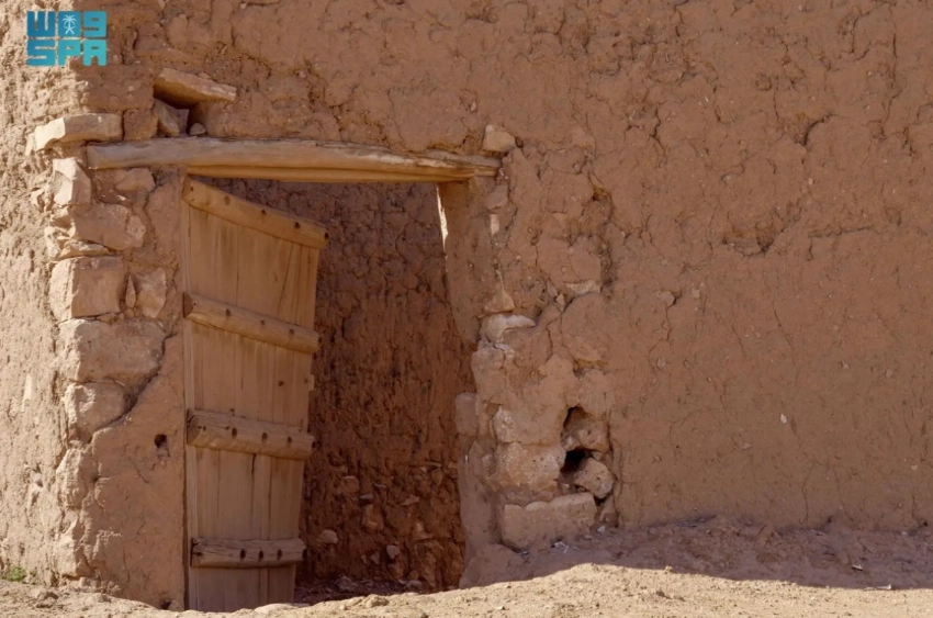 Lina: A timeless village etched in stone along the Darb Zubaida