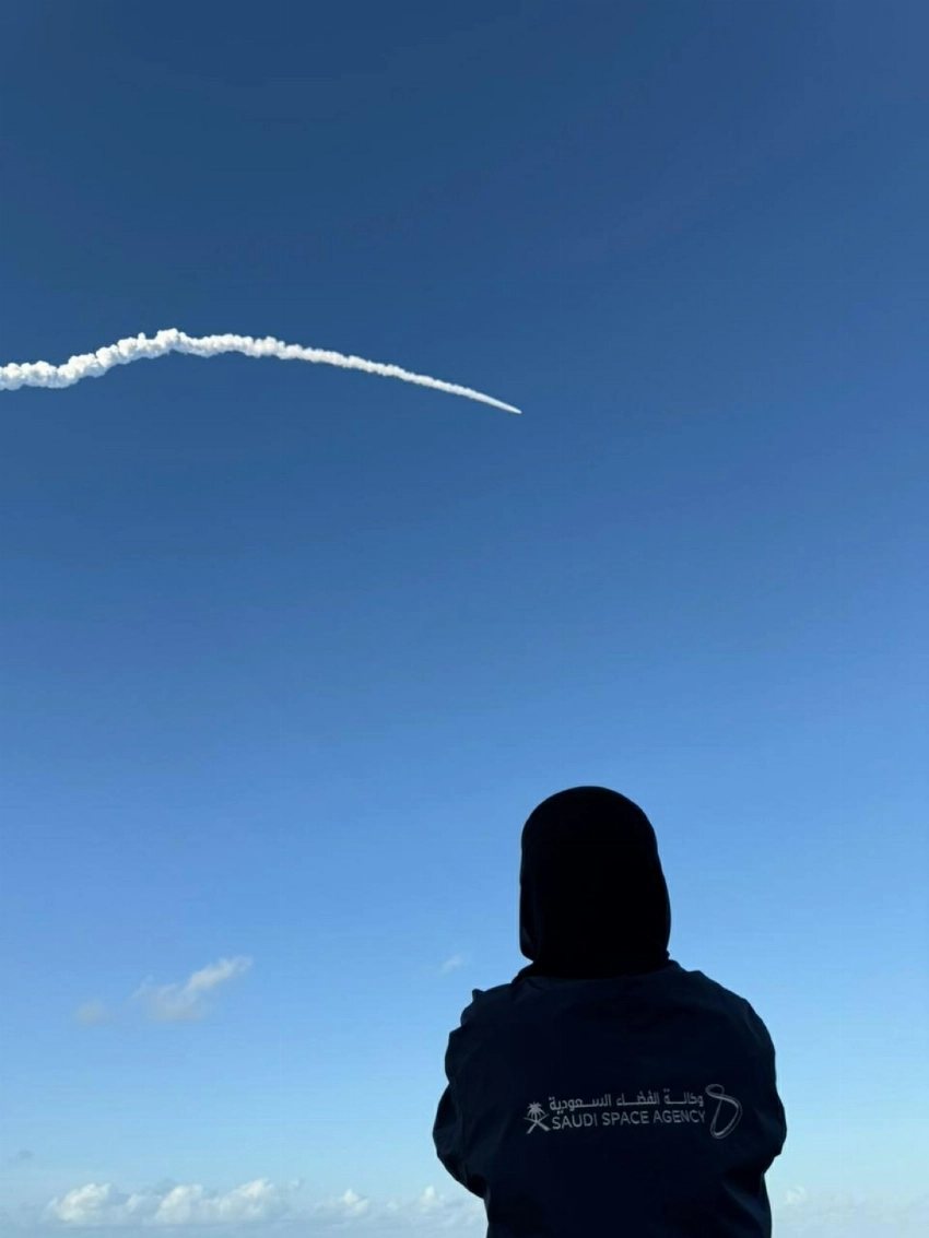 السعودية تسجل أول دخول عربي تاريخي لبرنامج أرتميس بالقمر الصناعي