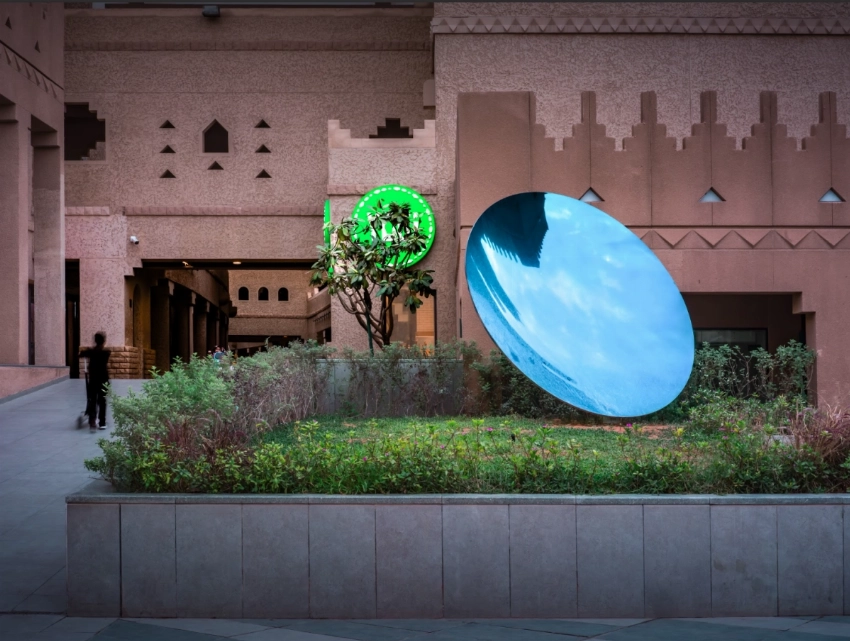 Sky Mirror, Blue by Anish Kapoor (Riyadh Art).