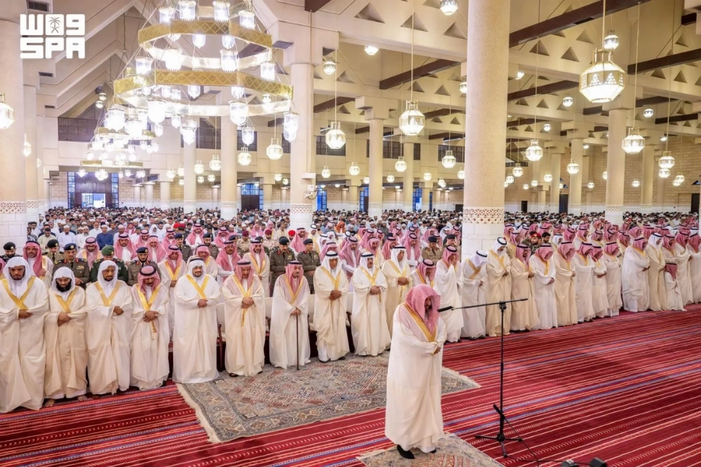 Worshipers throng Two Holy Mosques for Eid prayers as Eid Al-Adha celebrations start in Saudi Arabia