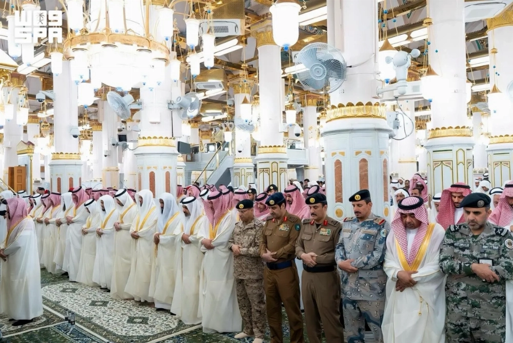 Worshipers throng Two Holy Mosques for Eid prayers as Eid Al-Adha celebrations start in Saudi Arabia