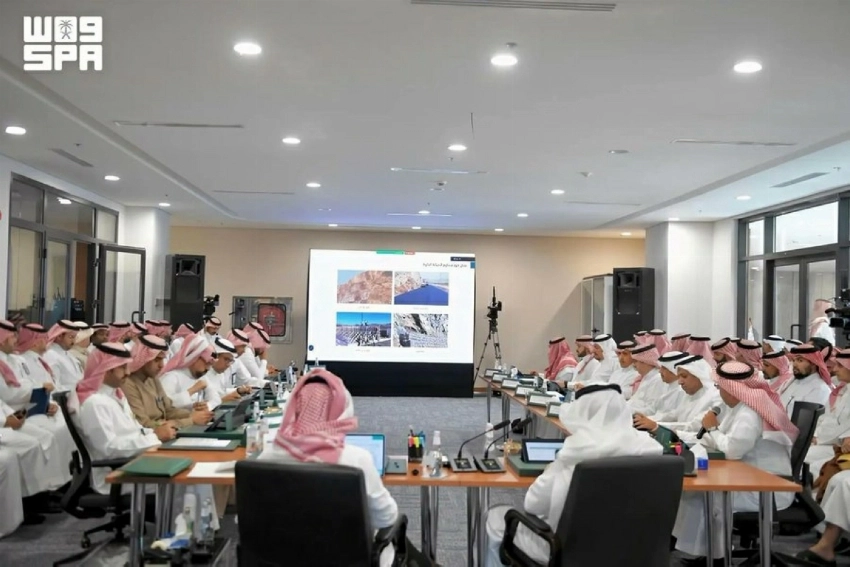 الأمير تركي يدشن مشاريع الطرق في منطقة عسير بقيمة 473 مليون ريال