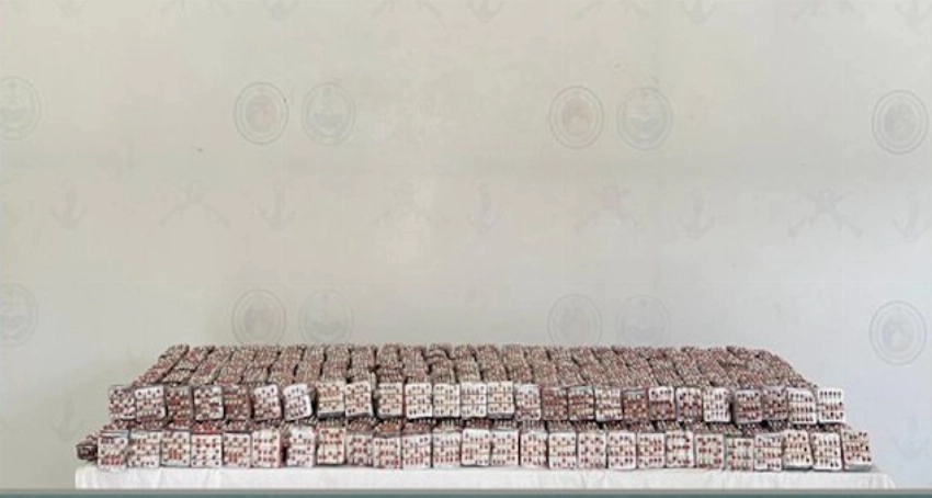 أحبطت دوريات حرس الحدود البرية بجازان محاولة تهريب 139,950 قرصاً.