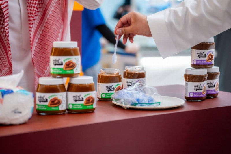 "النخيل والتمور" يُعزّز استخدام التمور في الأطباق الغذائية 4 2642939