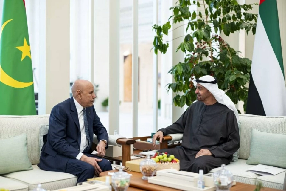 محمد بن زايد والرئيس الموريتاني يبحثان تعزيز العلاقات و التطورات الإقليمية
