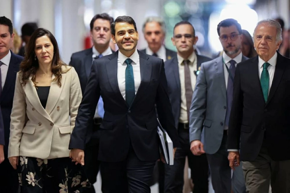 وصل المدعي العام البرازيلي خورخي ميسياس لحضور جلسة استماع في مجلس الشيوخ (29 أبريل 2026. رويترز)