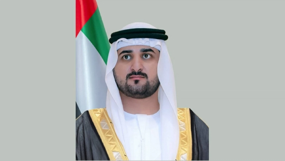 مكتوم بن محمد: توحيد القوات المسلحة جمع الإرث والطموح تحت رايةٍ واحدة