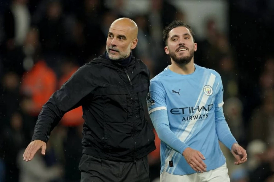 مانشستر سيتي يتحدى الإرهاق في مواجهة تشيلسي بكأس إنجلترا مانشستر سيتي يتحدى الإرهاق في مواجهة تشيلسي بكأس إنجلترا