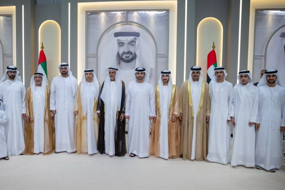 منصور بن محمد يحضر أفراح الصوالح ومجرن