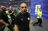 منتخب مصر يجدد التعاقد مع التوأم حسن حتى 2030