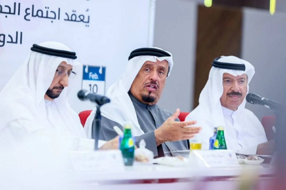 ضاحي خلفان وسلطان صقر السويدي ومحمد مراد