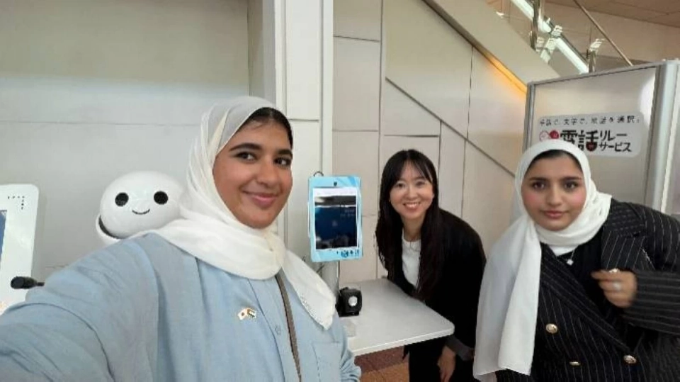 وصايف خلال زيارة مركز الإشارة