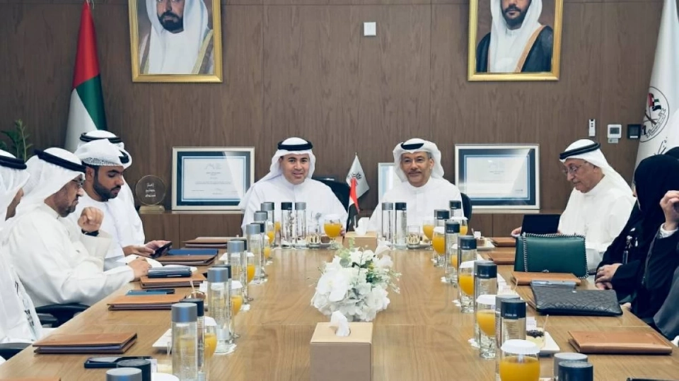 «الشارقة الصحية» و«صحة دبي» تبحثان تعزيز التعاون