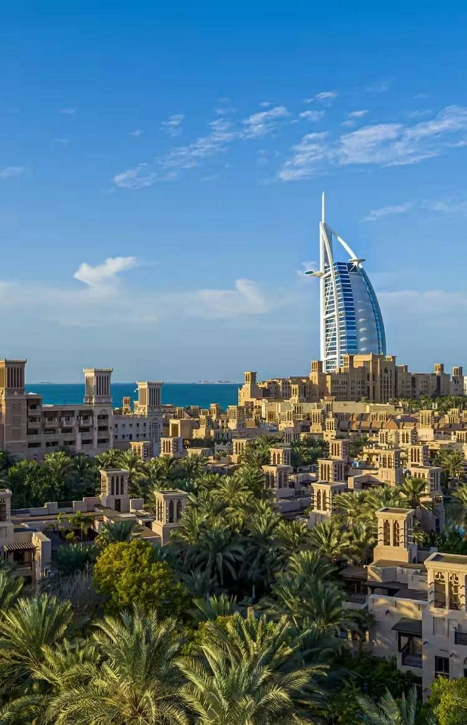 مدينة جميرا وبرج العرب في دبي