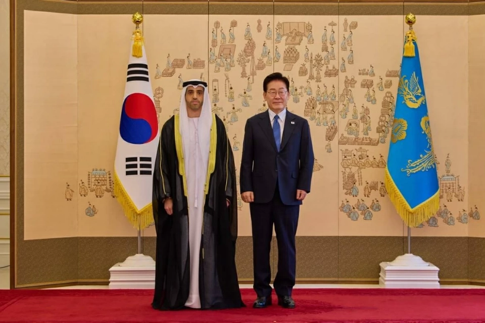 الرئيس الكوري وجمال السويدي