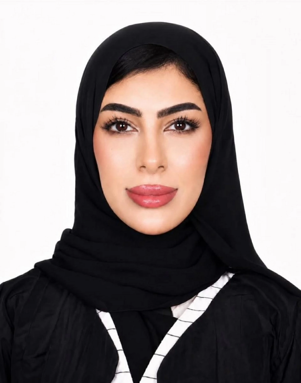 خديجة روباري