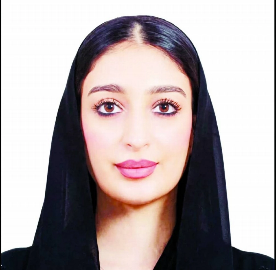 عائشة العوضي