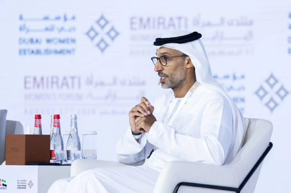 خلفان بلهول: 60% من كفاءات «دبي للمستقبل» من النساء