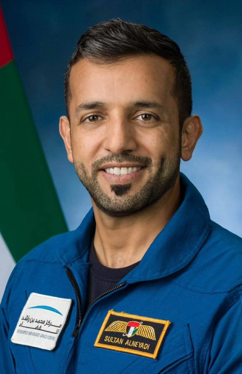 سلطان النيادي