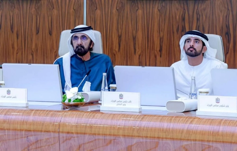 محمد بن راشد: إطلاق وبدء استخدام «نظام مستشار الذكاء الاصطناعي لمجلس الوزراء»