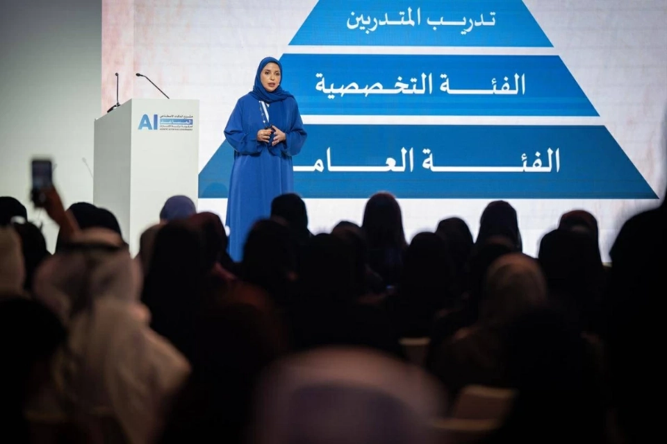 الإمارات.. إطلاق الدفعة الأولى من برنامج تدريب المدربين لمشروع الذكاء الاصطناعي المساعد
