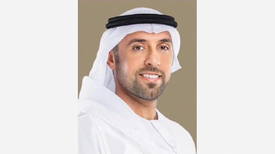 نهيان بن زايد: مساعدة الإنسان ركيزة إماراتية