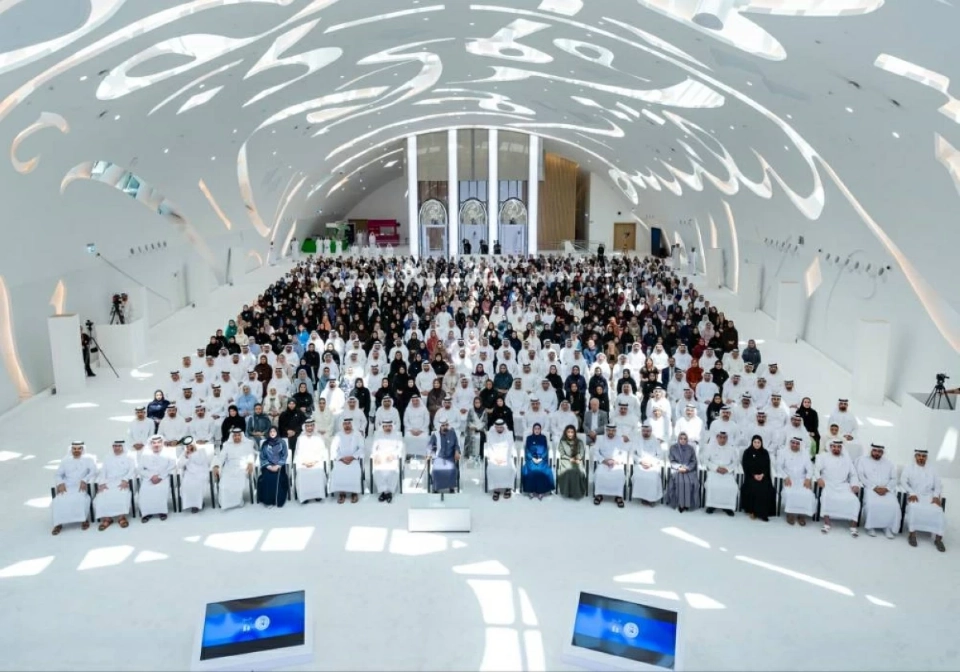محمد بن راشد: رسالتي لفريق عملي.. أن تكون حكومة الإمارات الأفضل عالمياً