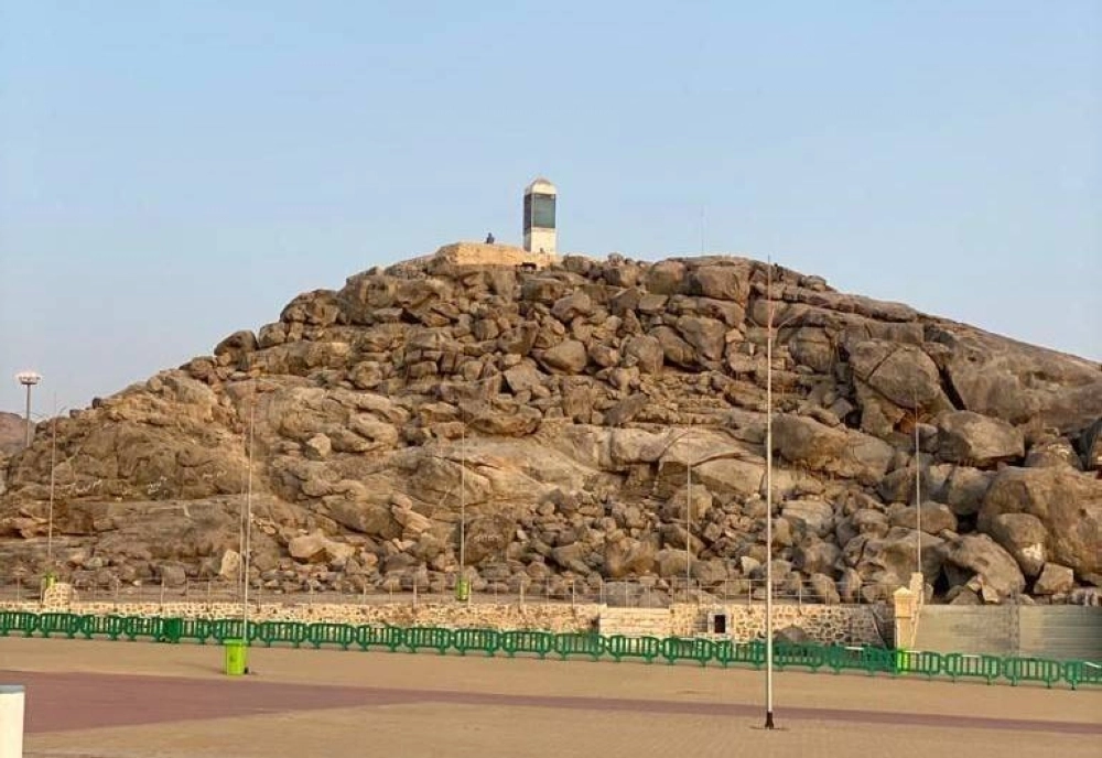 المساحة الجيولوجية توثّق هوية جبال مكة وتربطها بالسيرة النبوية 6 جبل أبي قبيس