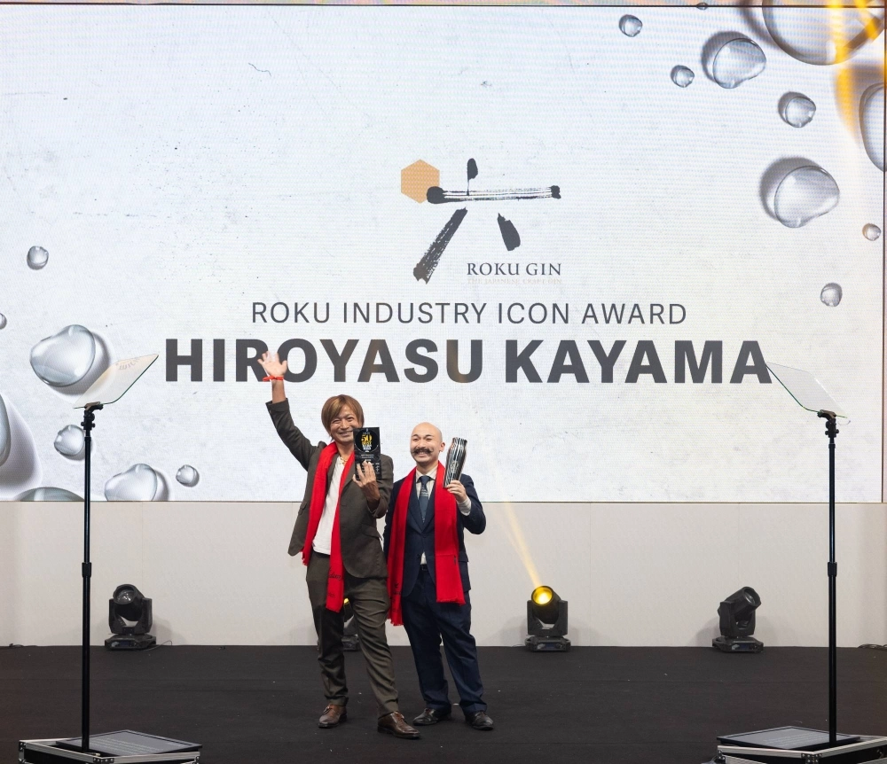 Hiroyasu Kayama received additional invididual accolades as part of the night's festivities. Hiroyasu Kayama received additional invididual accolades as part of the night's festivities.
