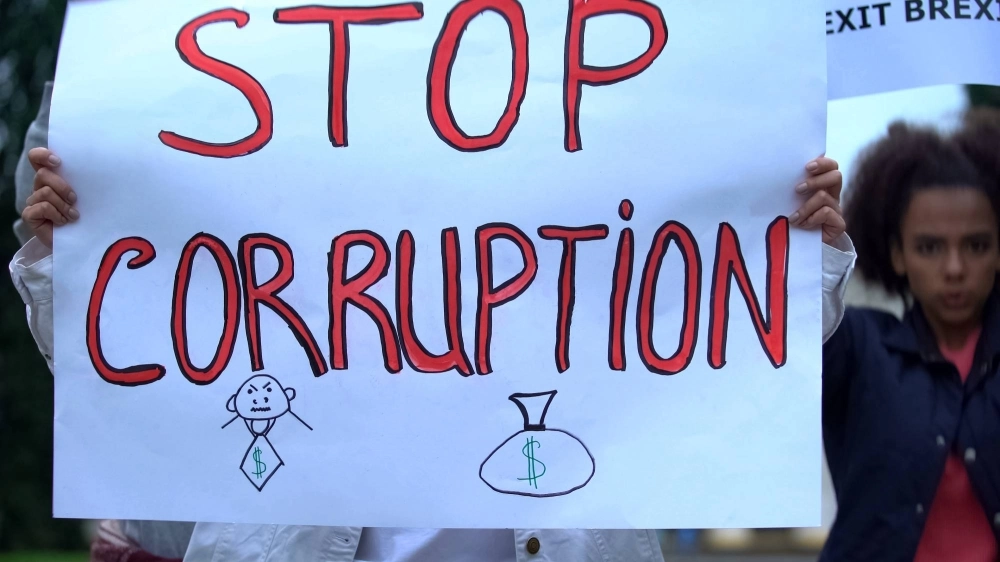 Many obstacles stand in the way of effectively combating corruption globally. Reaching an agreement on international regulations would be a good starting point. Many obstacles stand in the way of effectively combating corruption globally. Reaching an agreement on international regulations would be a good starting point.