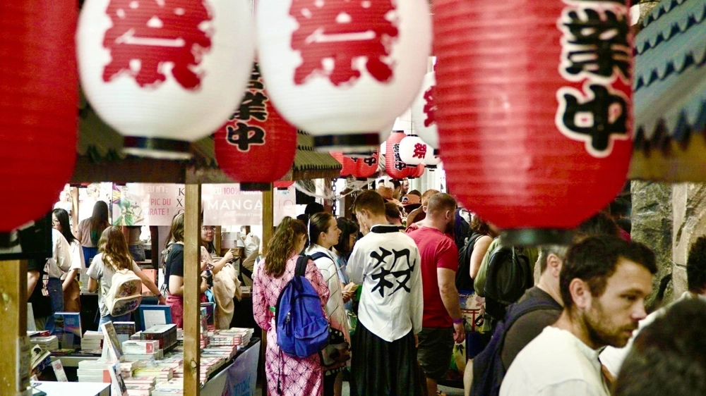 Paris' Japan Expo, a gathering for fans of Japanese pop culture, says it attracts 250,000 attendees per day. Paris' Japan Expo, a gathering for fans of Japanese pop culture, says it attracts 250,000 attendees per day.